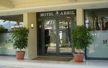 Hotel Abril